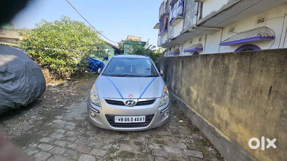 Hyundai I20 Active 2015 Petrol 38000 Km Driven