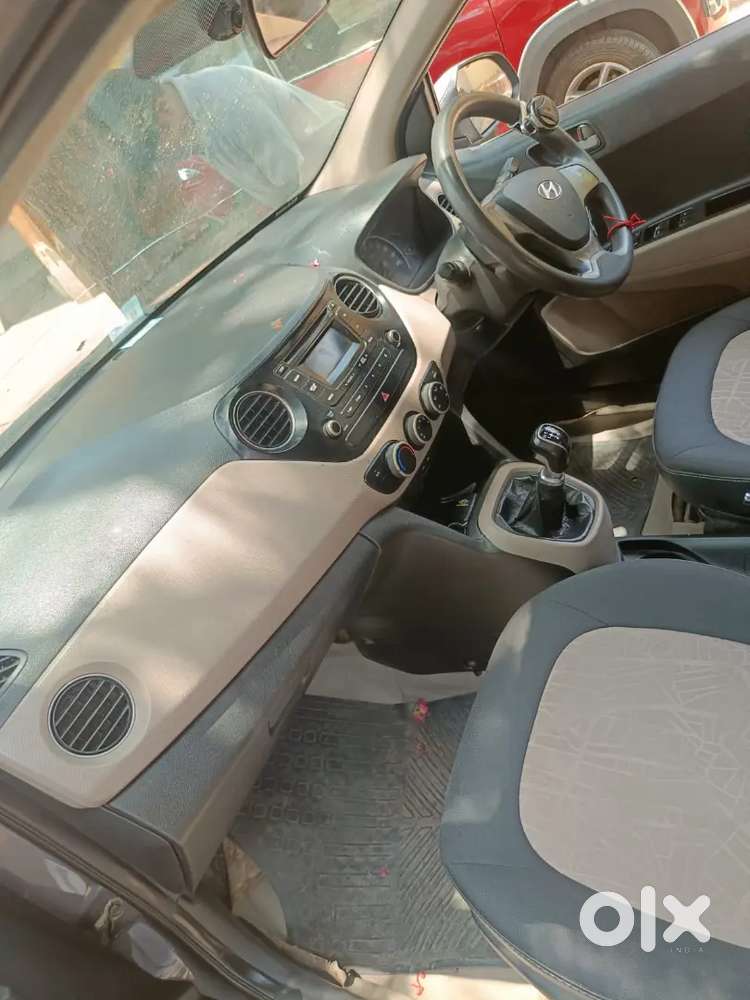 Hyundai Grand I10 2014 Diesel 125000 Km Driven