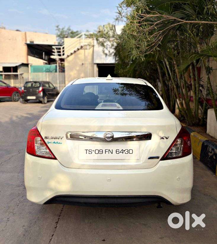 Nissan Sunny Special Edition, 2016, Diesel
