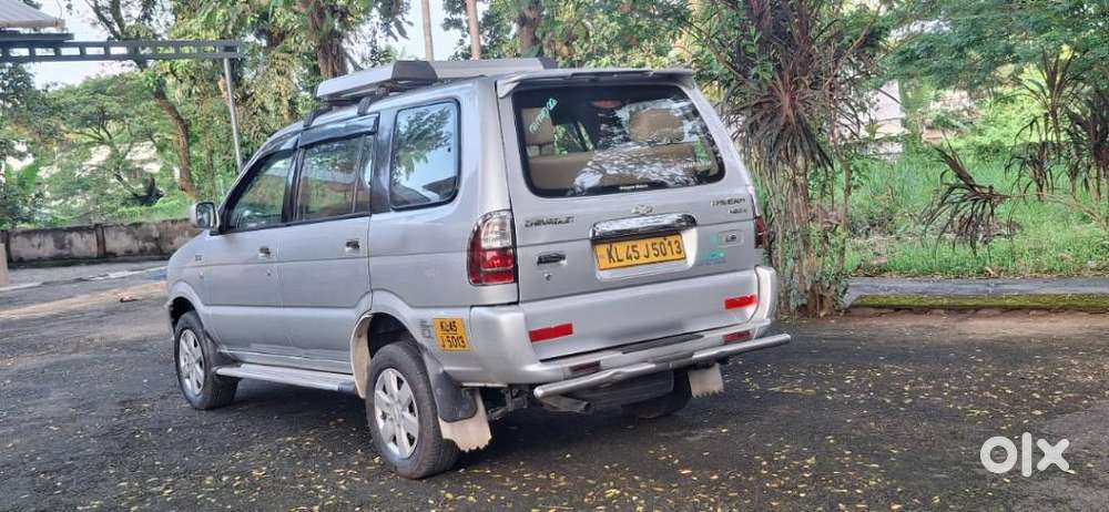 Chevrolet Tavera Neo 3 Ls- 7 Str Bs-iii, 2013, Diesel