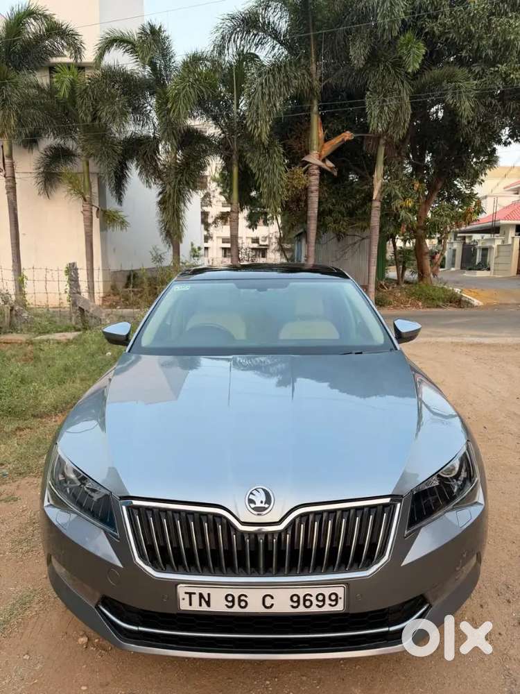 Skoda Superb 2019 Diesel 89000 Km Driven