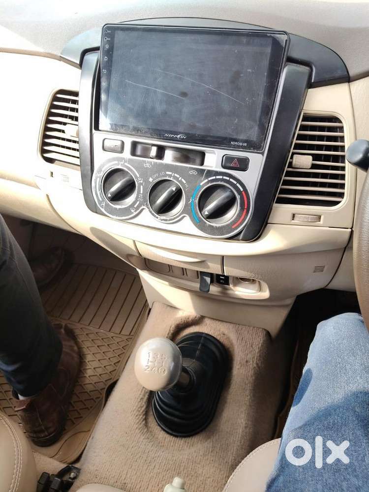 Toyota Innova 2004 Diesel Well Maintained