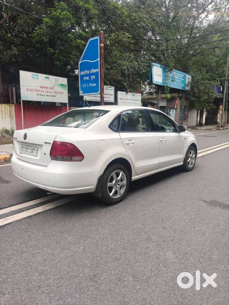 Volkswagen Vento Petrol Highline, 2013, Petrol