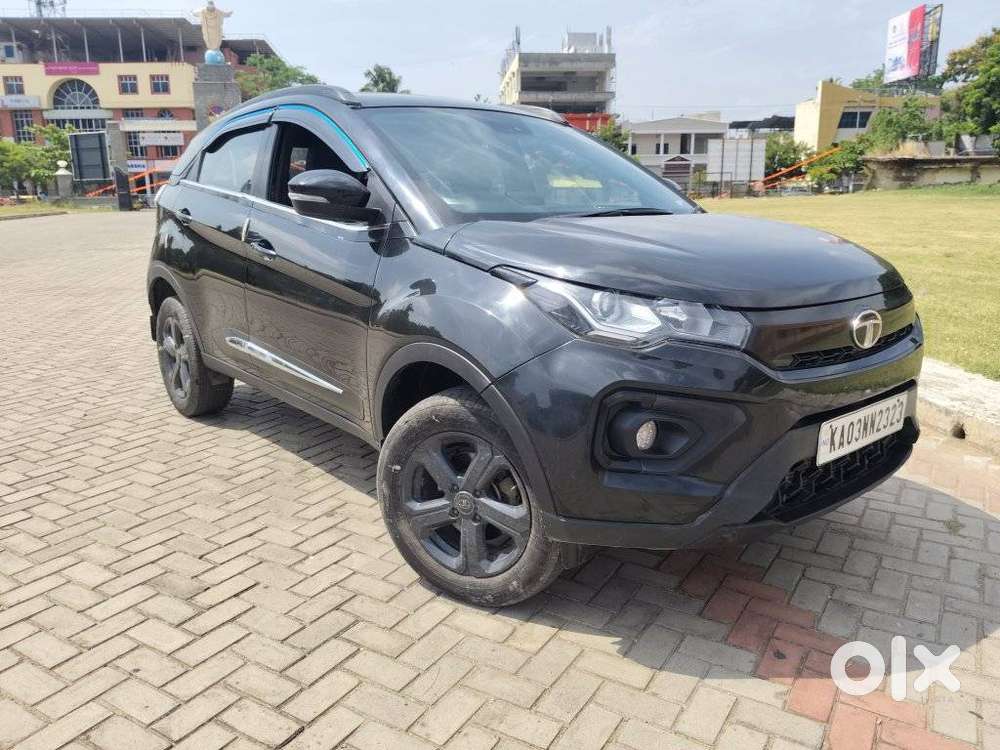 Tata Nexon Xz Plus (hs), 2022, Petrol
