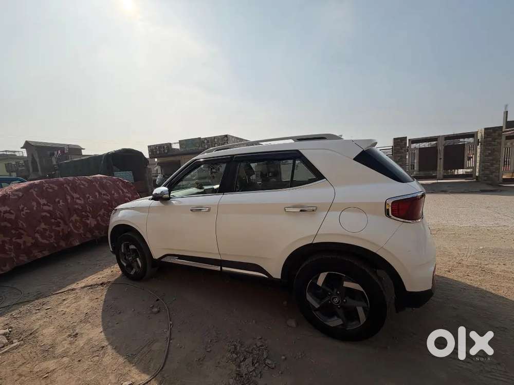 Hyundai Venue 1.0 Turbo Gdi Dct Sx+ (top Variant)