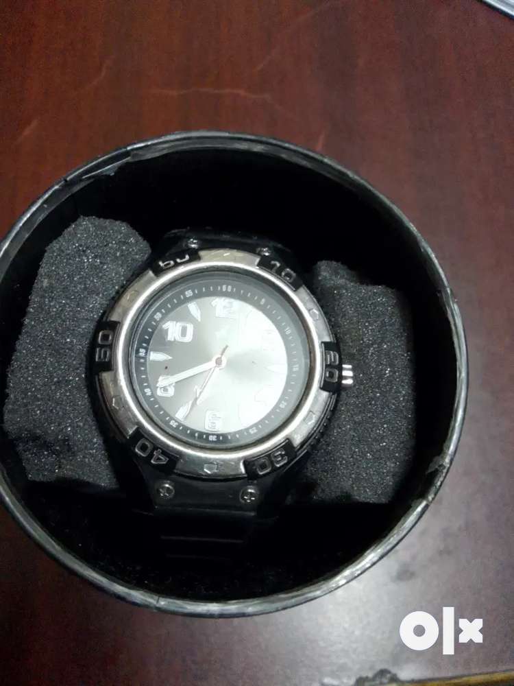 Fastrack on sale watch 9333pja