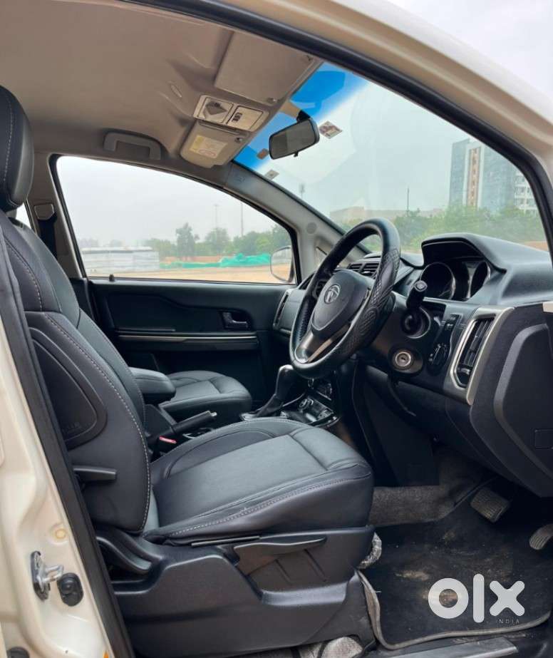 Tata Hexa 2.2 Xta 4x2 7 Str, 2018, Diesel