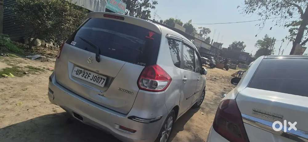 Silver Colour Engine Se Bahut Acchi