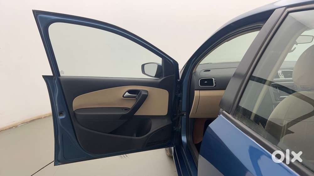 Volkswagen Ameo 1.2 Mpi Highline 16 Alloy, 2017, Petrol