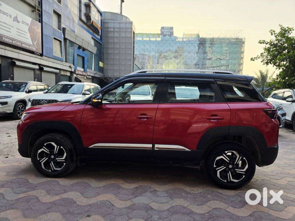 Maruti Suzuki Vitara Brezza Zxi + Mt Dual Tone, 2023, Petrol