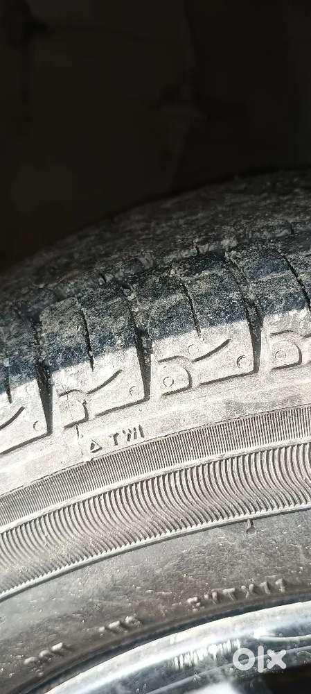 Car Proper Maintain Ki Gai Hai Tyre New Hai