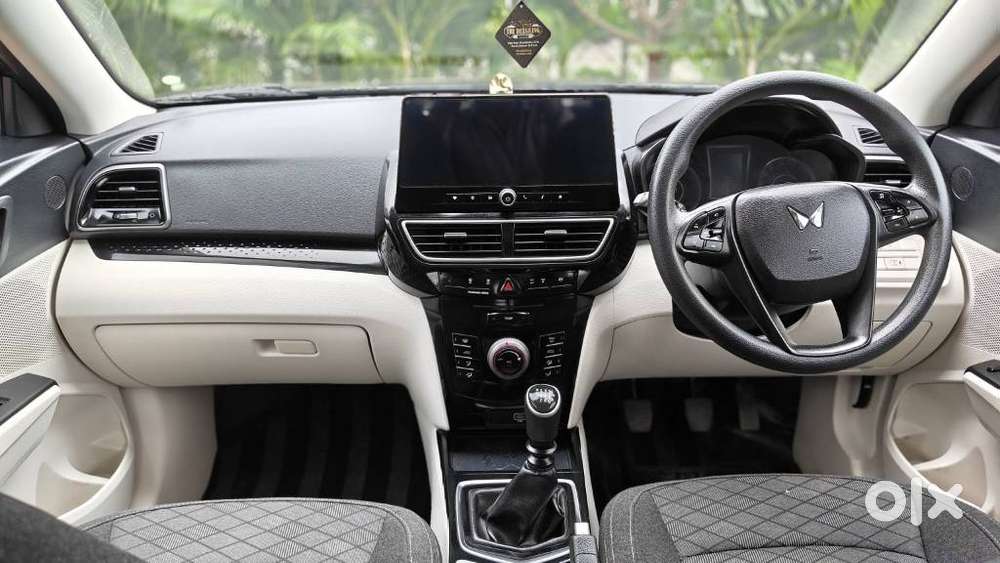 Mahindra Xuv 3xo Mx3, 2024, Diesel