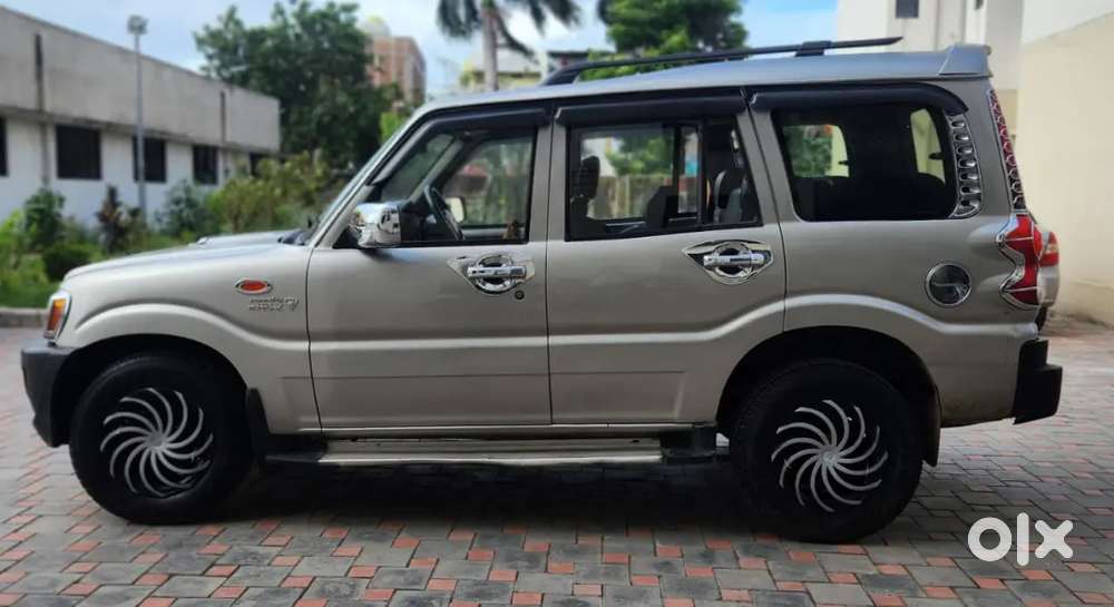 Mahindra Scorpio 2011 Diesel Manual