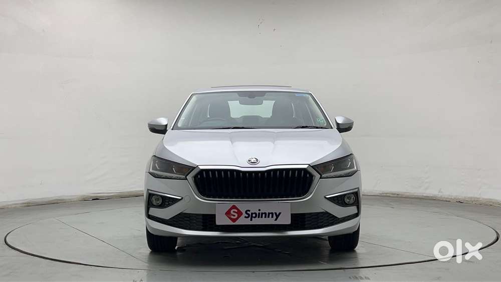 Skoda Slavia Style 1.0l Tsi Mt, 2023, Petrol