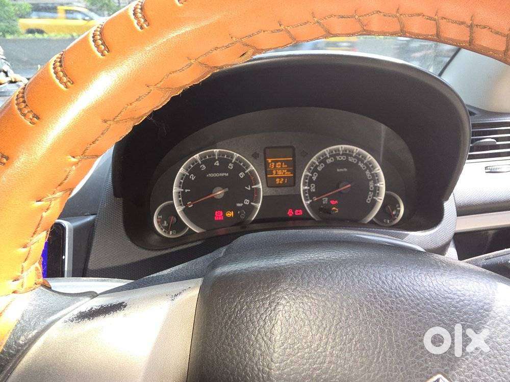Maruti Suzuki Swift Vxi With Abs, 2013, Petrol