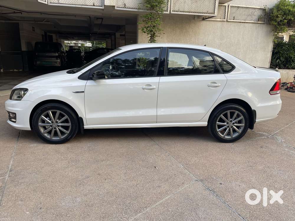 Volkswagen Vento 1.2 Highline Plus At 16 Alloy, 2019, Petrol