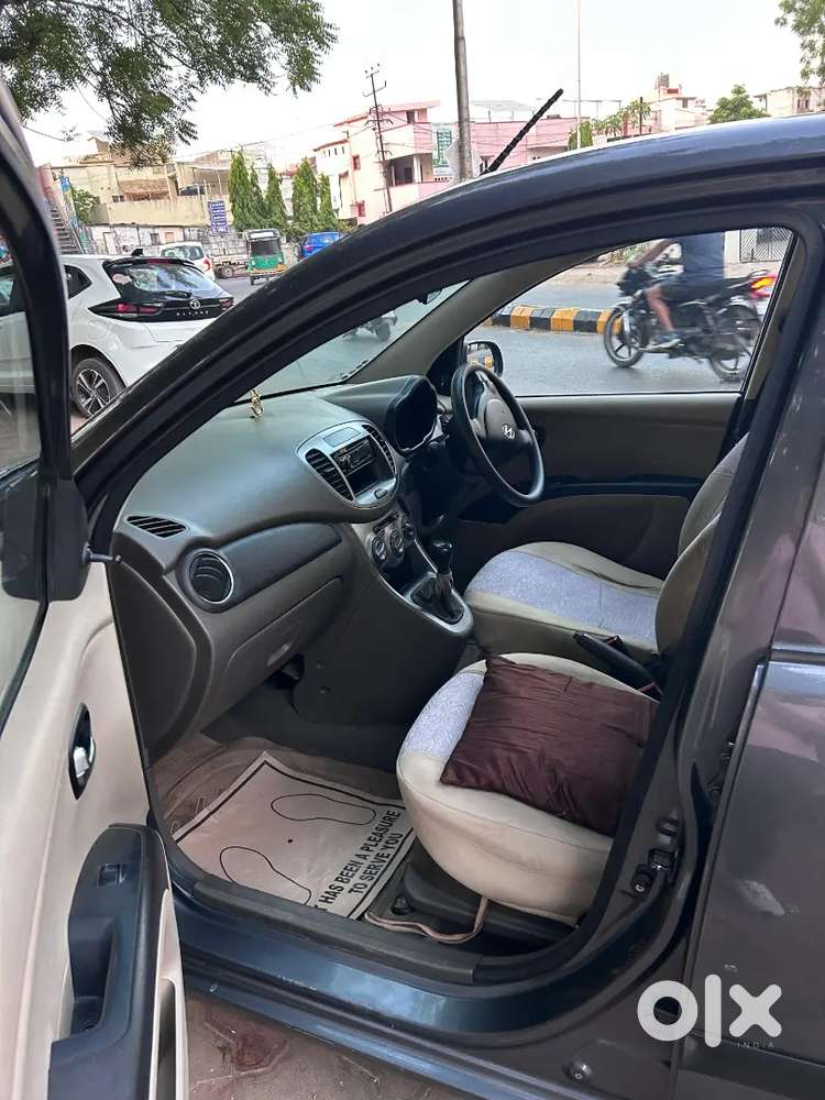 Hyundai I10 2011 Cng & Hybrids Well Maintained