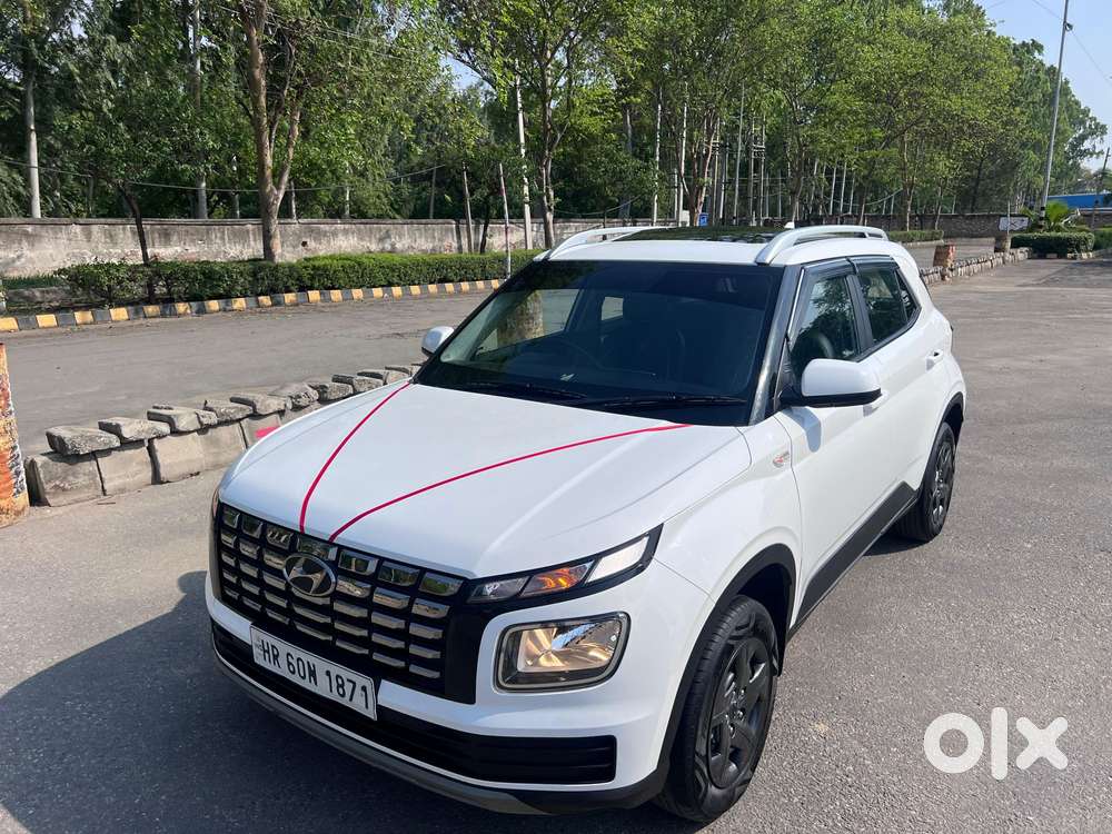 Hyundai Venue, 2024, Petrol