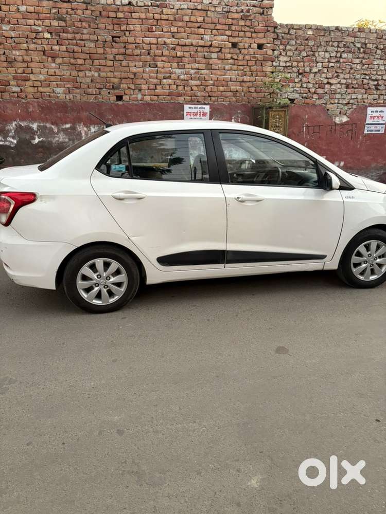 Hyundai Xcent 2014 Diesel 116825 Km Driven