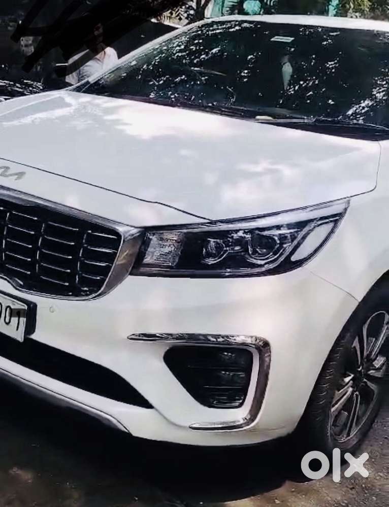 Kia Carnival Limousine Plus 7 Str, 2022, Diesel