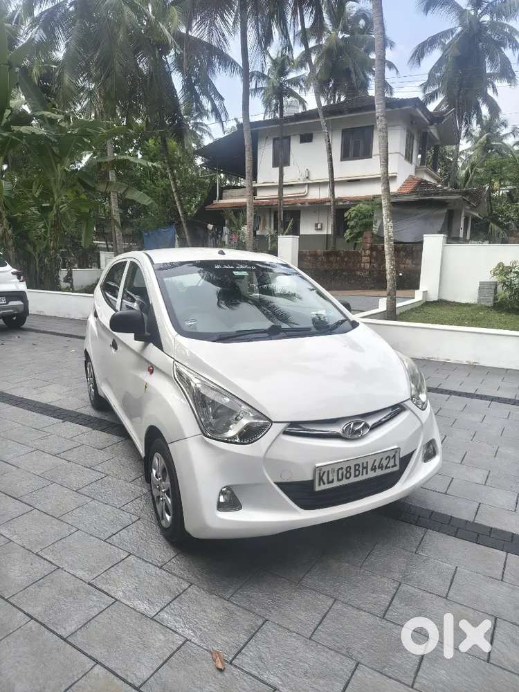Hyundai Eon Magna 2016