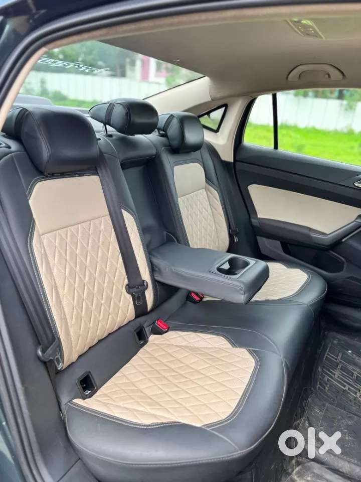 Skoda Slavia Active 1.0l Tsi Mt, 2023, Petrol