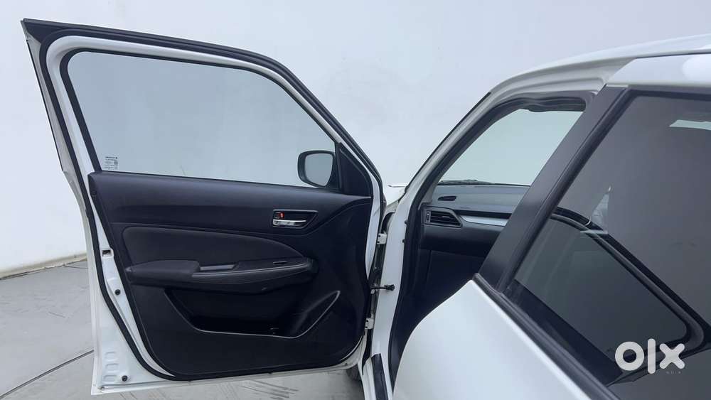 Maruti Suzuki Swift Amt Vvt Vxi, 2019, Petrol