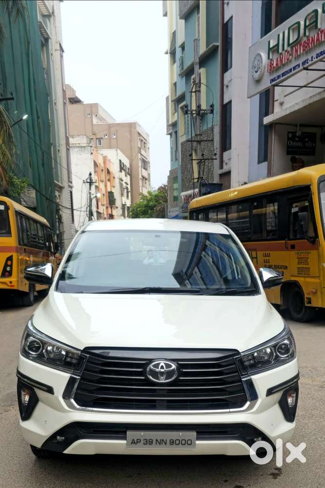 Toyota Innova Crysta 2.4 Z 7 Str, 2022, Diesel