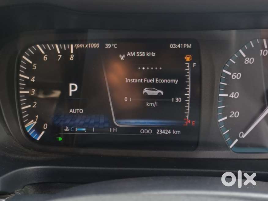 Tata Altroz Xz Plus (s), 2023, Petrol