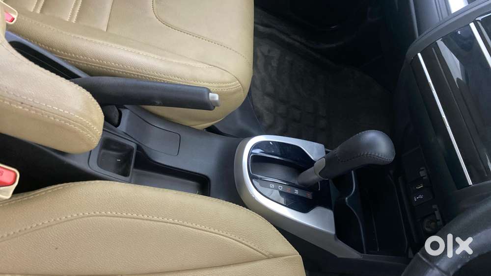 Honda Jazz 1.2 Zx Cvt I-vtec, 2021, Petrol