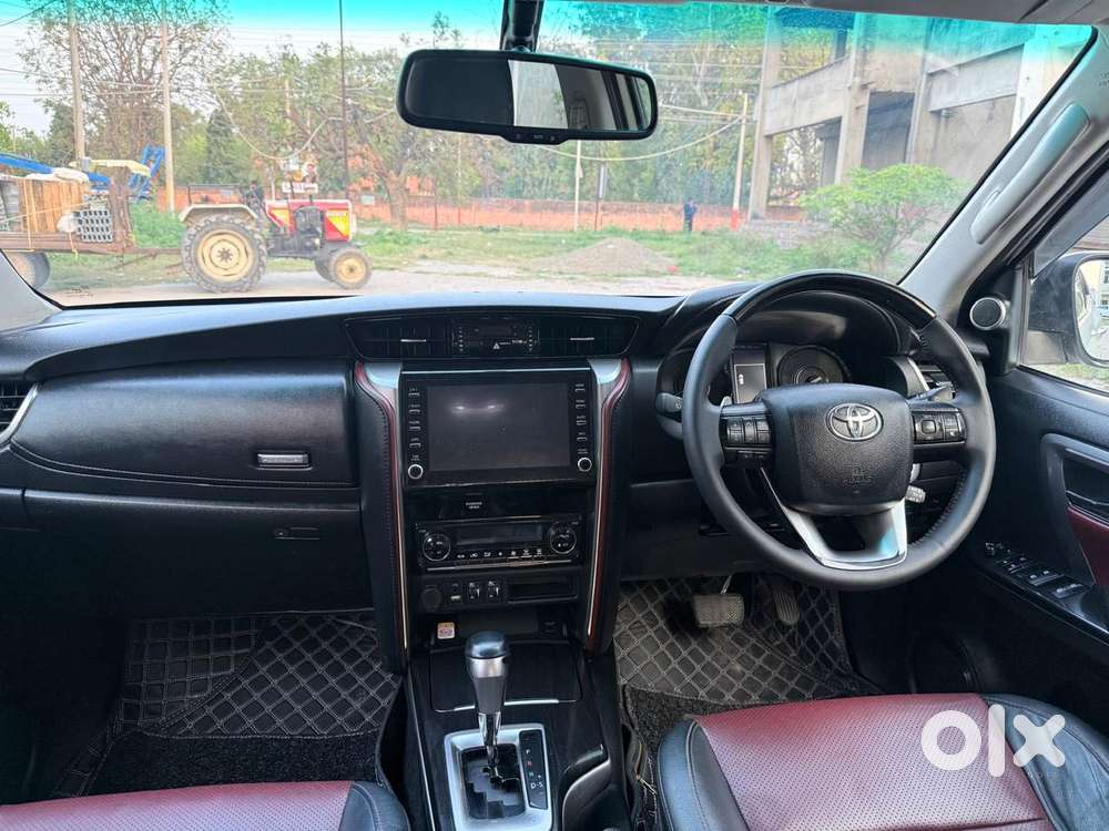 Toyota Fortuner 3.0 4x2 Automatic, 2022, Diesel