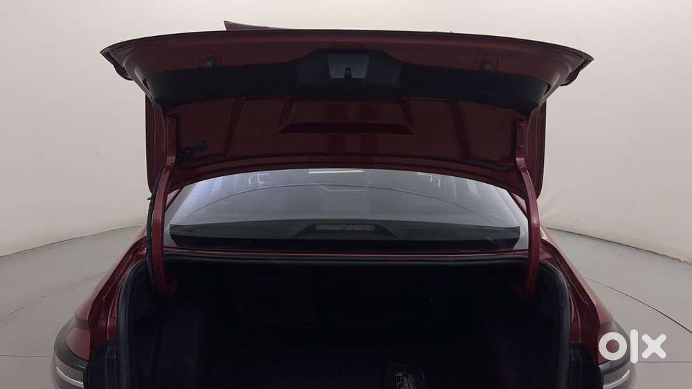 Volkswagen Virtus Highline Plus 1.0 Tsi At, 2022, Petrol
