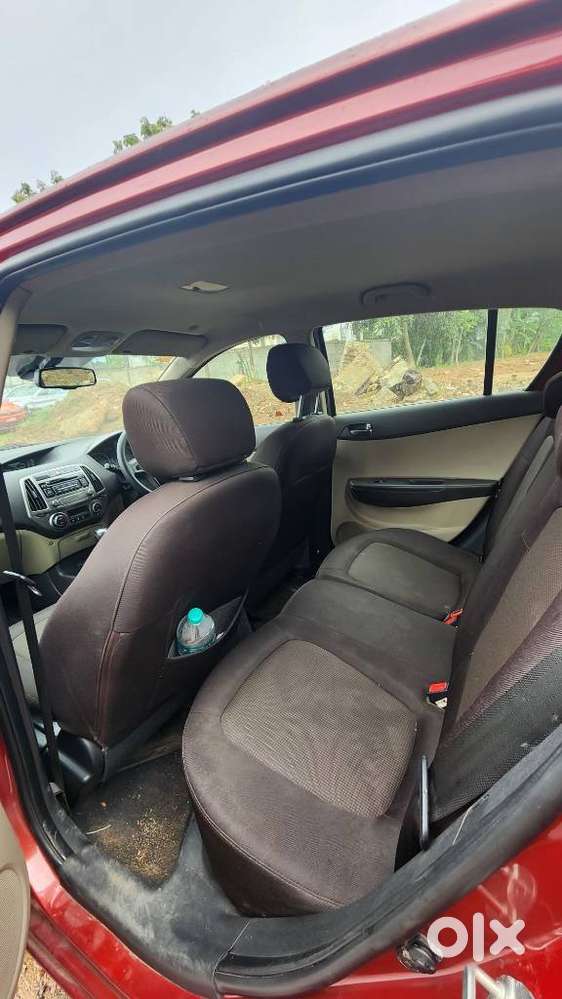 Hyundai I20 Sportz At 1.4, 2013, Petrol