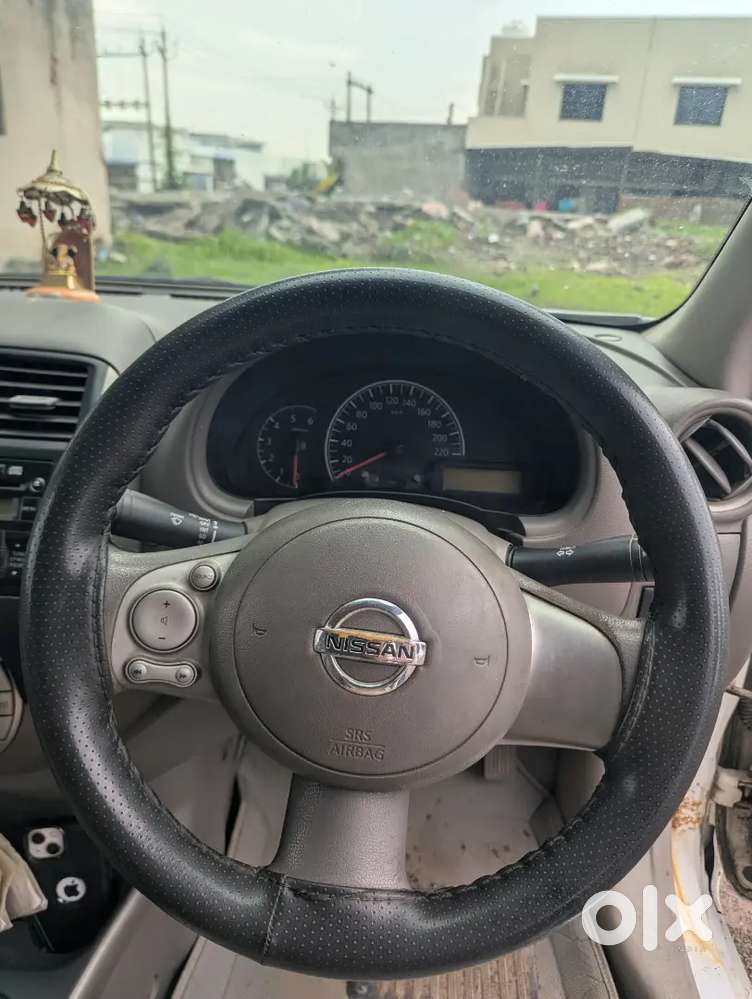 Nissan Sunny Xl 2013
