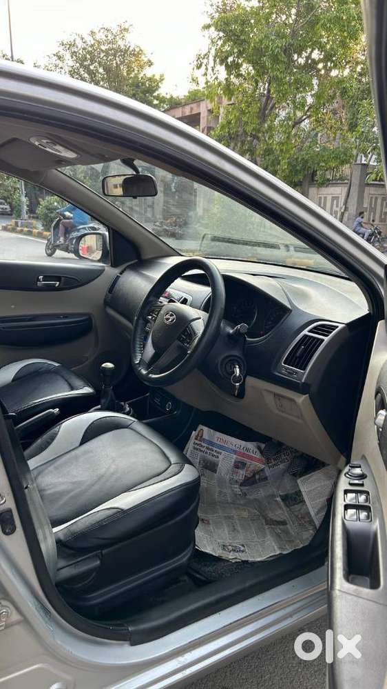 Hyundai I20 Sportz 1.2 Bs-iv, 2012, Petrol