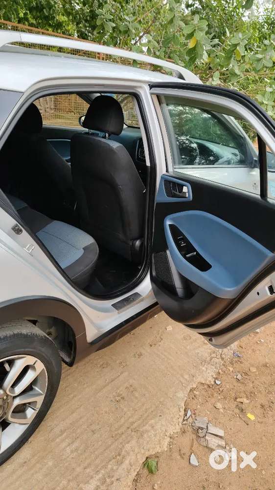 Hyundai I20 Active 2017 Petrol 100000 Km Driven