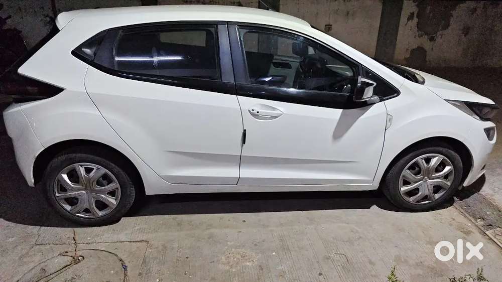 Tata Altroz 2020 Petrol Well Maintained