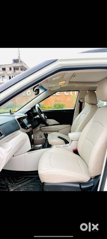 Mahindra Xuv300 W8 Option Diesel, 2023, Diesel