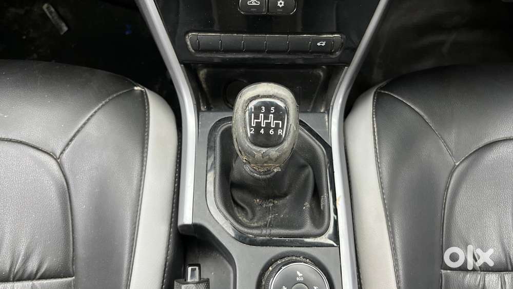Tata Nexon 1.2 Revotron Xm, 2020, Petrol