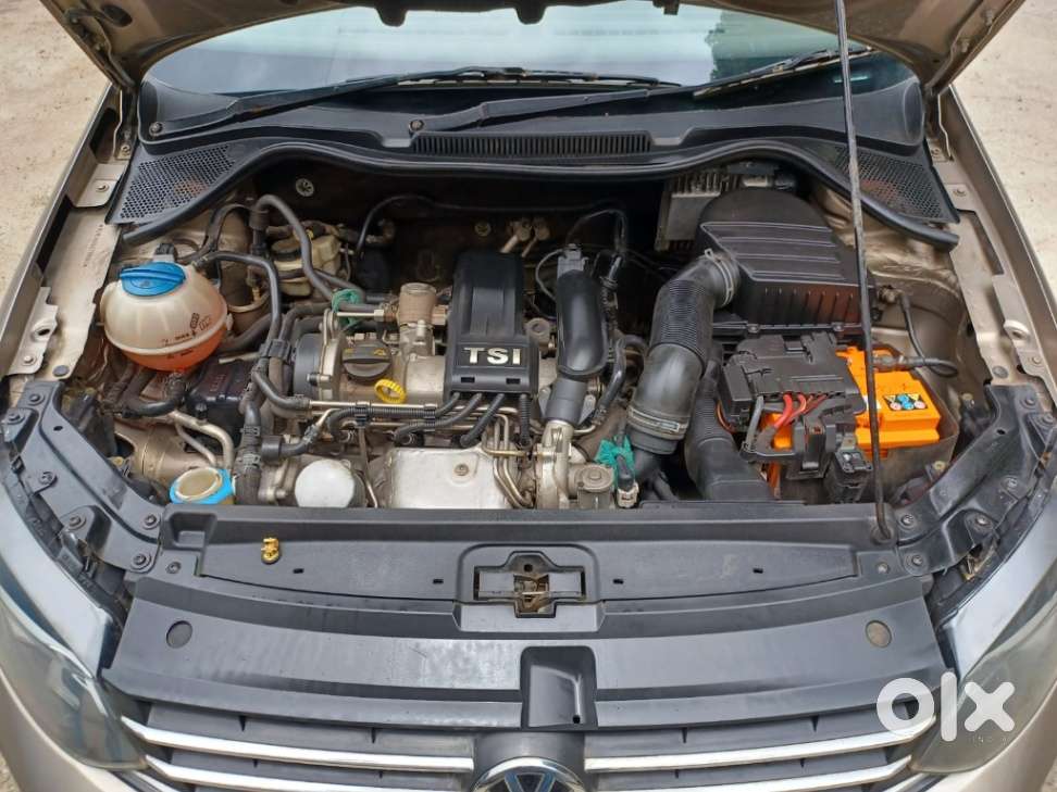 Volkswagen Vento 1.2 Tsi Highline At, 2016, Petrol