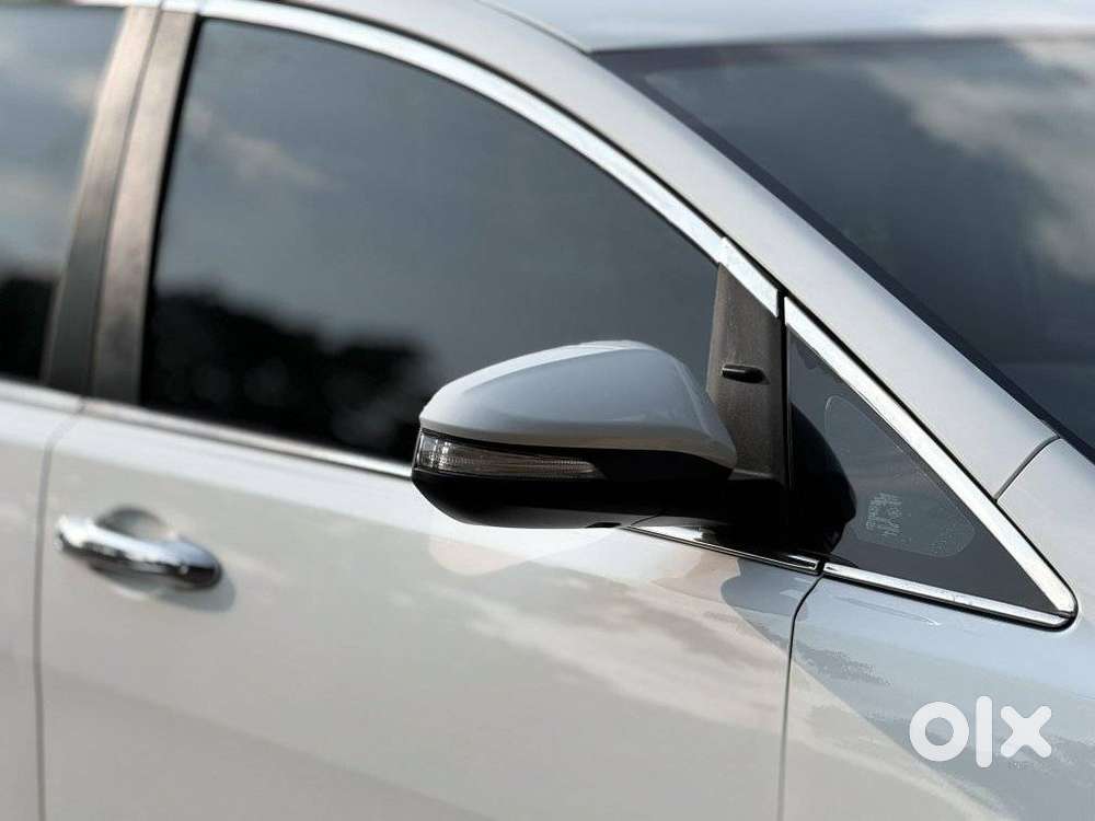 Toyota Innova Crysta [2020-ongoing] 2.4 Gx 7 Str, 2021, Diesel