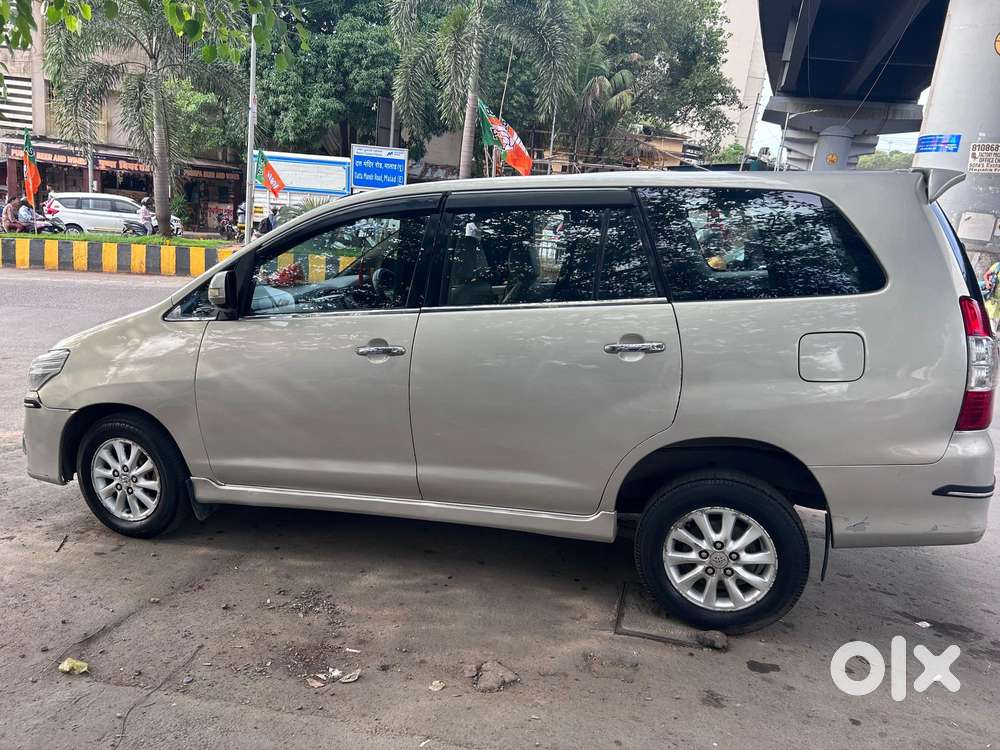 Toyota Innova 2.5 V 8 Str, 2013, Diesel