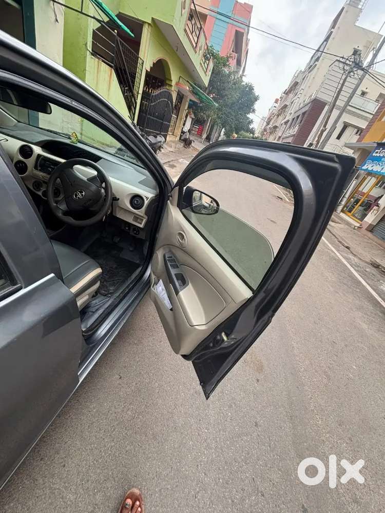 Toyota Etios Liva 2015 Petrol Manual