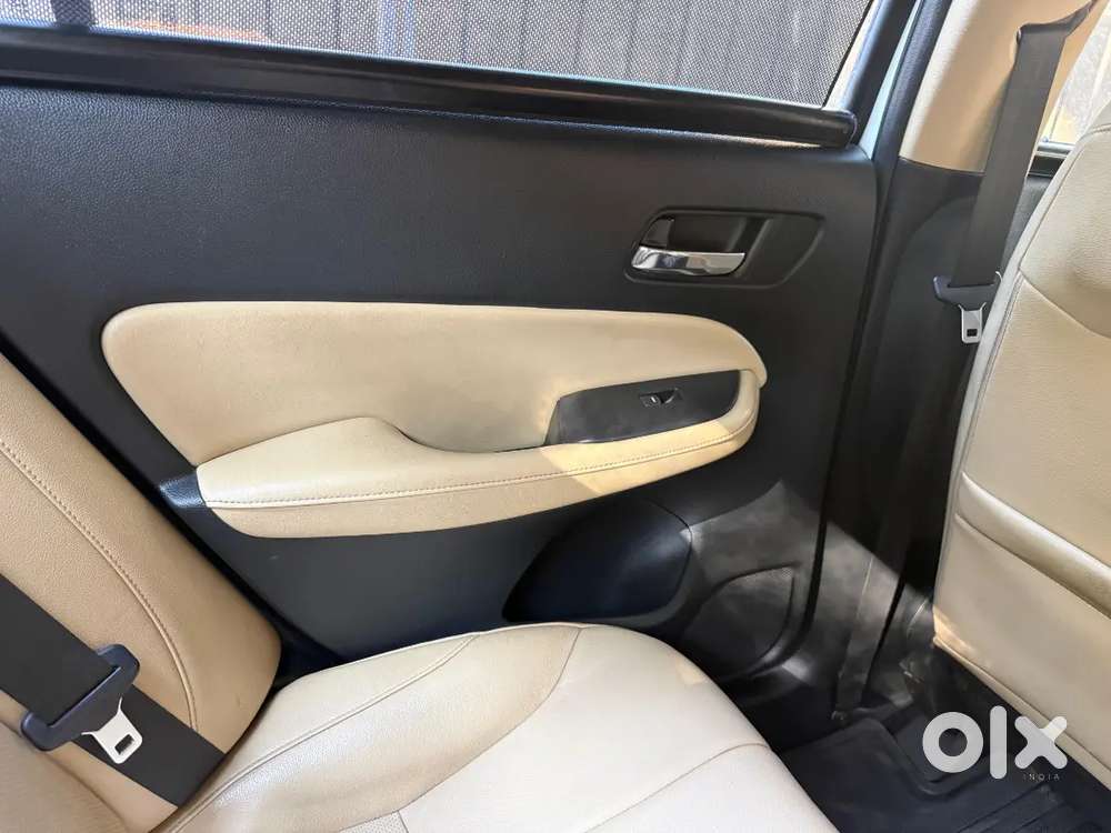 2022 Honda City 5th Gen Zx Cvt I Vtec - 52km Only