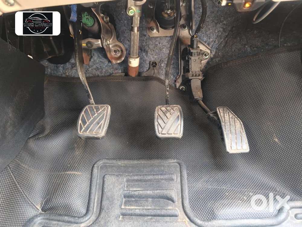 Maruti Suzuki Dzire 1.2 Zxi Plus, 2025, Petrol