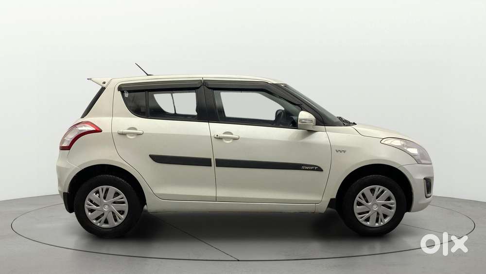Maruti Suzuki Swift Vxi, 2016, Petrol