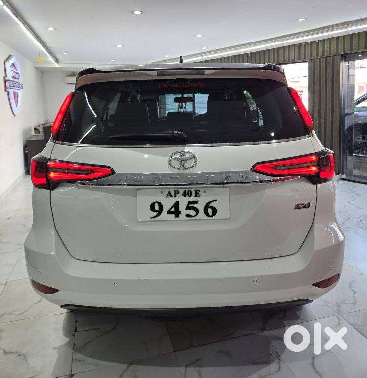 Toyota Fortuner 4x4 Mt 2.8 Diesel, 2023, Diesel