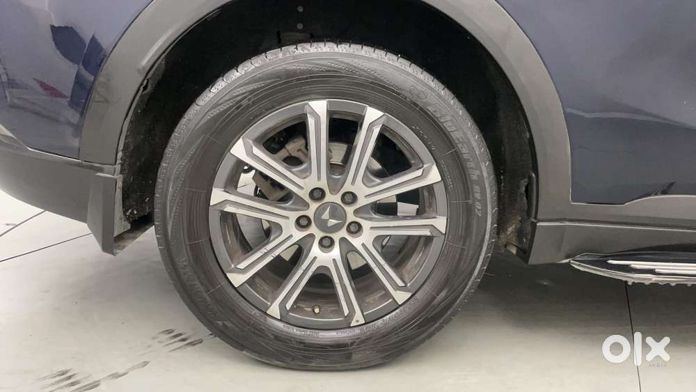 Mahindra Xuv700 2.2 Ax 7 Diesel At Luxury Pack Str, 2022, Diesel