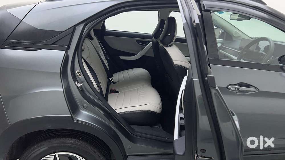 Tata Nexon Creative Plus 1.2 Revotron Petrol 7dca, 2024, Petrol
