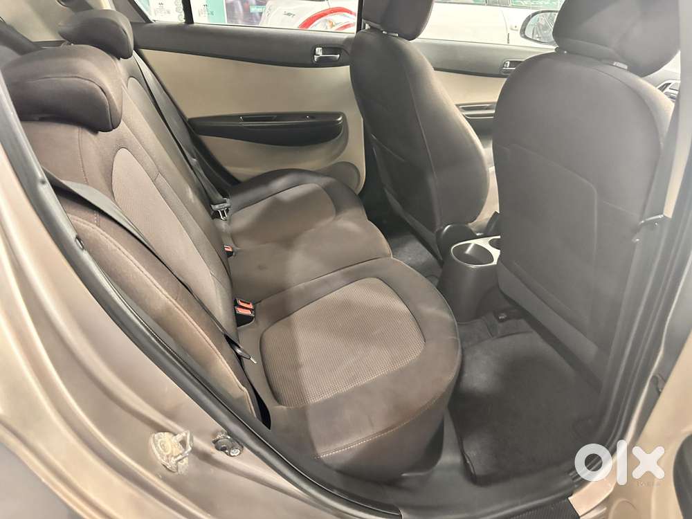 Hyundai I20 Sportz 1.2 Bs-iv, 2012, Petrol
